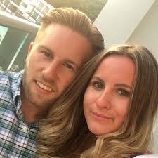 Alex Curl's Instagram, Twitter & Facebook