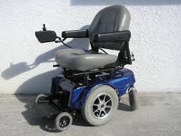 Pride Jazzy 1100 My First Power Chair I Spray Painted My Blue Shroud A Metallic Silver Looked Awesome Power Chair Chairs For Sale Wheelchair