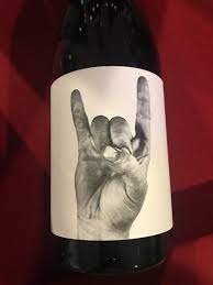 Ese guardaespaldas es un bigardo de cuidado. 2016 Bodegas Bigardo Kiko Calvo Dominguez Vino De La Tierra De Zamora Bigardo Spain Castilla Y Leon Vino De La Tierra De Zamora Cellartracker
