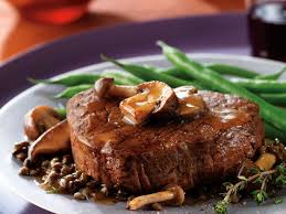 BEEF FILLET MUSHROOM SAUCE