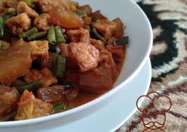 Langsung aja bikin resep basreng pedas manis ini! Resep Tumis Cecek Tahu Pedas Lezat Resep Dapur Mama