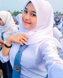 Cewek2 cantik lucu berhijab anak remaja sma. 360 Ide Gadis Sma Di 2021 Gadis Wanita Sma