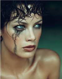 Kelly Klein Offers an Intimate Look At Her Personal Life In New Book