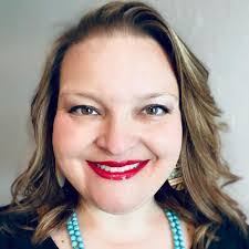 Dina Browning's Instagram, Twitter & Facebook