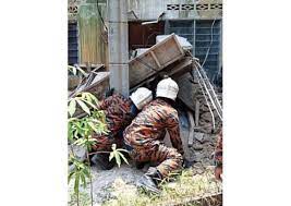 The increase in the statistics for the prosecution cases in the construction industry reflects a lack of awareness of safety law in the construction industry in malaysia. Pregnant Malaysian Woman And Rescuers Die In Construction Site Accident Malaysia News Asiaone