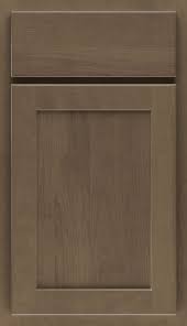 Benton Shaker Style Cabinet Doors Are Available In Birch Wood With Seven Different Finishes Only Shaker Style Cabinet Doors Shaker Style Cabinets Aristokraft