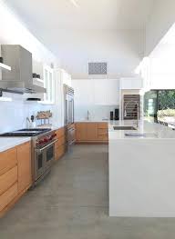 This is a comprehensive video that gets into great detail on what is required to make kitchen cabinets including different styles of cabinet. California Contemporary Dwell On Design S Fall Home Tours Part 1 Designed Tuscan Kitchen Kitchen Design Contemporary Kitchen Interior