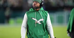 Dallas Cowboys jump ahead of Packers for defensive coordinator target