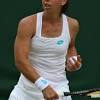Jucatoarea spaniola carla suarez navarro (32 ani), care a fost diagnosticata, in august, cu limfomul hodgkin, a terminat luni sedintele de chimioterapie. 1