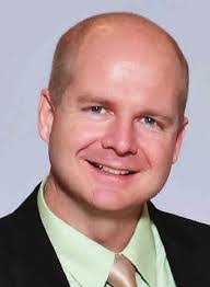 Donald Claycomb's Instagram, Twitter & Facebook