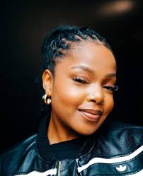 Naledi Aphiwe is one of the most talented young artists in Mzansi. Check  out her Net Worth, Age, Qualifications, Career and Lifestyle 👏🏾❤️🇿🇦 See  here:  https://thekasiboy.co.za/naledi-aphiwe-biography-net-worth-age-qualifications-career-and-lifestyle/