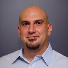 Learn about the Mentors helping entrepreneurs in our program