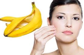 Kulit pisang pun tidak kalah sehatnya. Ini Loh 4 Manfaat Kulit Pisang Untuk Kecantikan Wajah Kamu