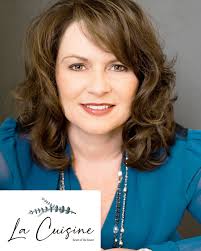 Our next Women Owned Business Tour is Tuesday, July 12th from 12-1pm! You  do not want to miss hearing from these two women entrepreneurs! Two very  different business models, two different operation