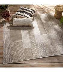 Découvrez tous nos tapis en lin sur allotapis.com livraison offerte à partir de 99.99 euros paiement en plusieurs fois sans frais entreprise française. Tapis Exterieur Effet Laine 160 X 230