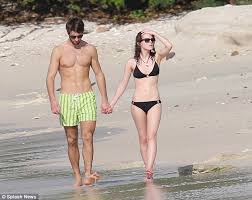 Emma watson is an english actress, activist and also a model. Emma Watson Partnerwahl Und Mannlichkeit Alles Evolution