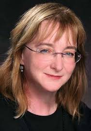 Holy Cross Magazine, Vol. 38, No. 3, Summer 2004