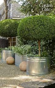 A Cozy Small Space Garden Small Space Gardening English Garden Style English Garden Design