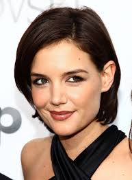 25 Light Brown Hair Colors That Are Super Low Maintenance Cool Hairstyles Katie Holmes Hair Short Hair Styles