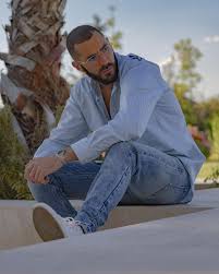 Utilize socialblade.com to check your instagram stats and instagram followers while tracking your progress. Karim Benzema Y El Precio De La Ropa Que Luce En Instagram
