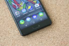 Preview] พรีวิว Wiko UFEEL Fab มือถือจอใหญ่ ...