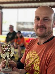 Does anyone know a go kart track that allows mini near Dallas texas??