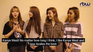( krystal y moonbyul) g!p. Tgc On Twitter 6 Moonbyul Was Asked Whom To Marry If She Were A Guy Solar Krystal Hani She Said Krystal But Told The Fan To Keep It A Secret From Solar Https T Co Ym8d7ftqfv