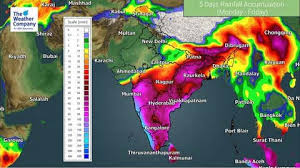 Map showing all the districts of kerala with their respective location and boundaries. Wet Karnataka Set To Witness More Rains Orange Alert For Coastal Districts The Weather Channel Articles From The Weather Channel Weather Com