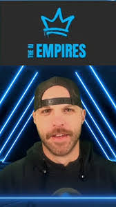 Adrian Summers's Instagram, Twitter & Facebook