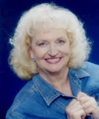 Faye Mccombs's Instagram, Twitter & Facebook