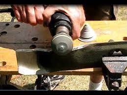 The sharpening guides are purpose built for kitchen knives, outdoor knives (hunting knives, pocket knives, filet knives, etc.) as well as scissors and serrated knives. How To Remove Sharpen And Balance A Lawn Mower Blade Youtube