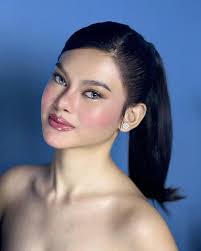 hannah gwenyth (@gwenitay) • Instagram photos and videos