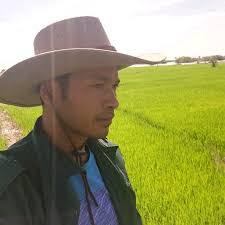 Sopheak Chan's Instagram, Twitter & Facebook