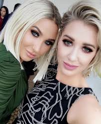 Karina Reyes Herrera (kreyesherrera)