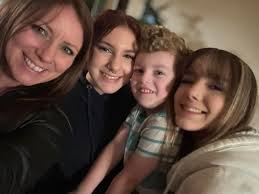 Am new here,am a single mother of 2