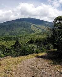 Hutan negara adalah hutan yang berada pada tanah yang tidak dibebani hak ke atas tanah. Gunung Ciremai Dongeng Ki Sapu Jagat Sang Peluluh Facebook