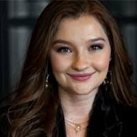 Hannah Stacy's Instagram, Twitter & Facebook