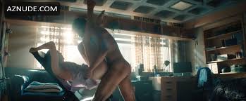 LONDON THOR Nude - AZNude