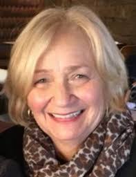 Renee Marie's Instagram, Twitter & Facebook