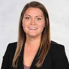 Liz Lefever's Instagram, Twitter & Facebook