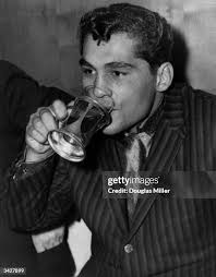 3,092 Restaurant Fight Stock Photos, High-Res Pictures, and Images