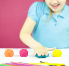 Diy Pate A Modeler De Toutes Les Couleurs Pate A Modeler Brico Sympa De Toutes Les Couleurs