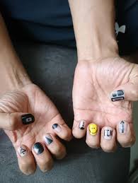 Materiales que vas a necesitar para hacer tus uñas en casa: Unas Hombre Manicure Disenos Faciles Disenos De Unas Mate Manicura De Unas