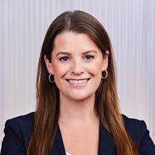 Kay Crisp's Instagram, Twitter & Facebook