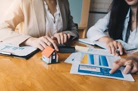 Interessanter bericht im handelsblatt zu den fallen einer baufinanzierung! Eine Immobilie In Eine Finanzierung Einbringen