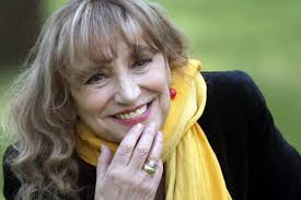 Suggellando concettualmente la sua prima era, questo album preparò. A 85 Anni E Morto Gianfranco D Angelo Ilgiornale It