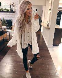 Katy Roach On Instagram I Ve Clearly Been Very Cozy Lately Leggings Cardigan Repe Cute Outfits With Leggings Outfits With Leggings Cute Cardigan Outfits