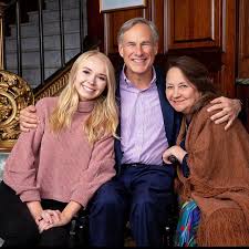 Greg abbott is demanding that joe biden close a federal migrant facility that it threw up in san antonio to house illegal alien children. Greg Abbott Governor Of Texas Salary Net Worth Bio Wiki Age Wife Children Career Facts Starsgab