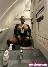 Jenise In The Office - EPORNER