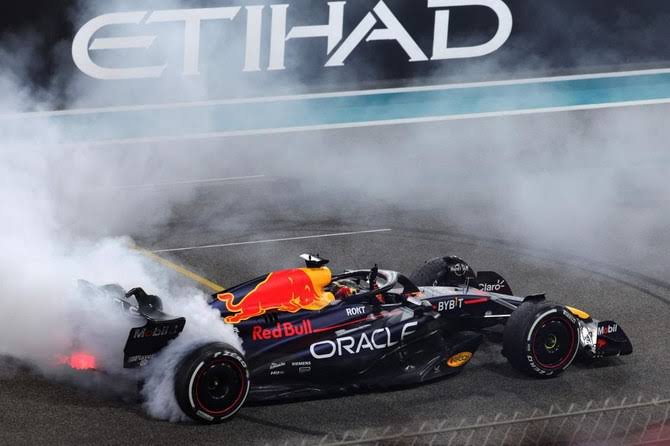 Max Verstappen completes majestic season with record-breaking triumph |  Arab News